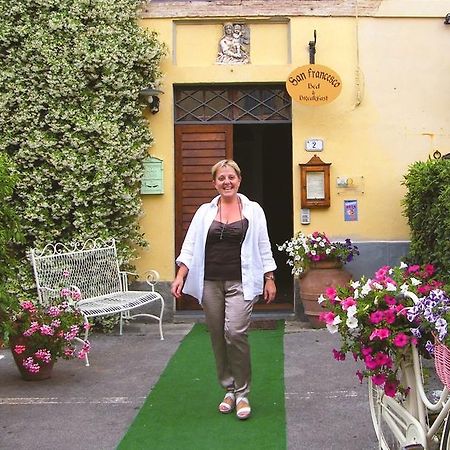 Camere Zimmer Rooms San Francesco Buti Εξωτερικό φωτογραφία