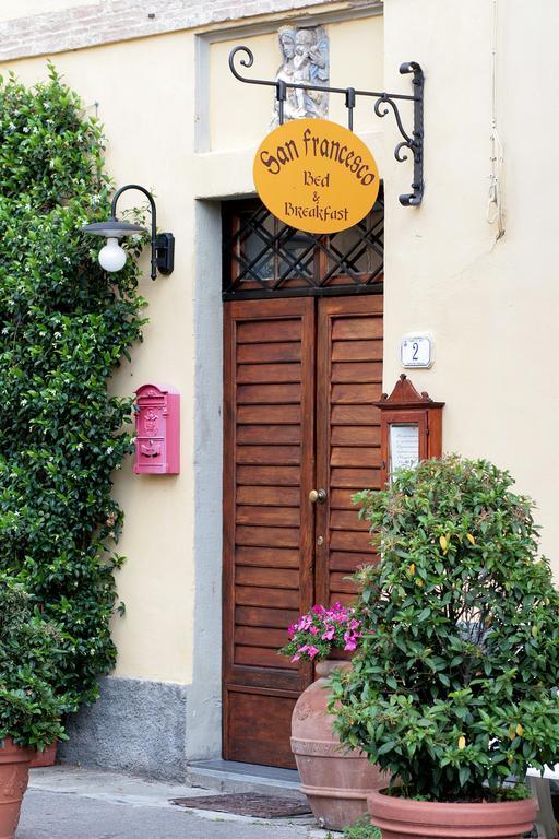 Camere Zimmer Rooms San Francesco Buti Εξωτερικό φωτογραφία