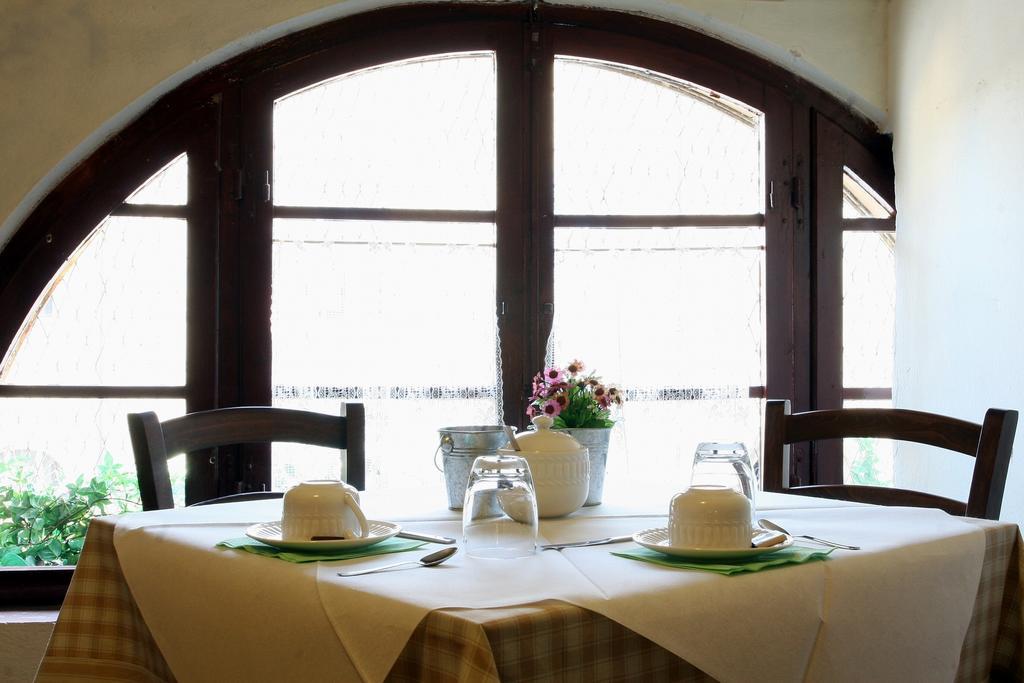 Camere Zimmer Rooms San Francesco Buti Εξωτερικό φωτογραφία