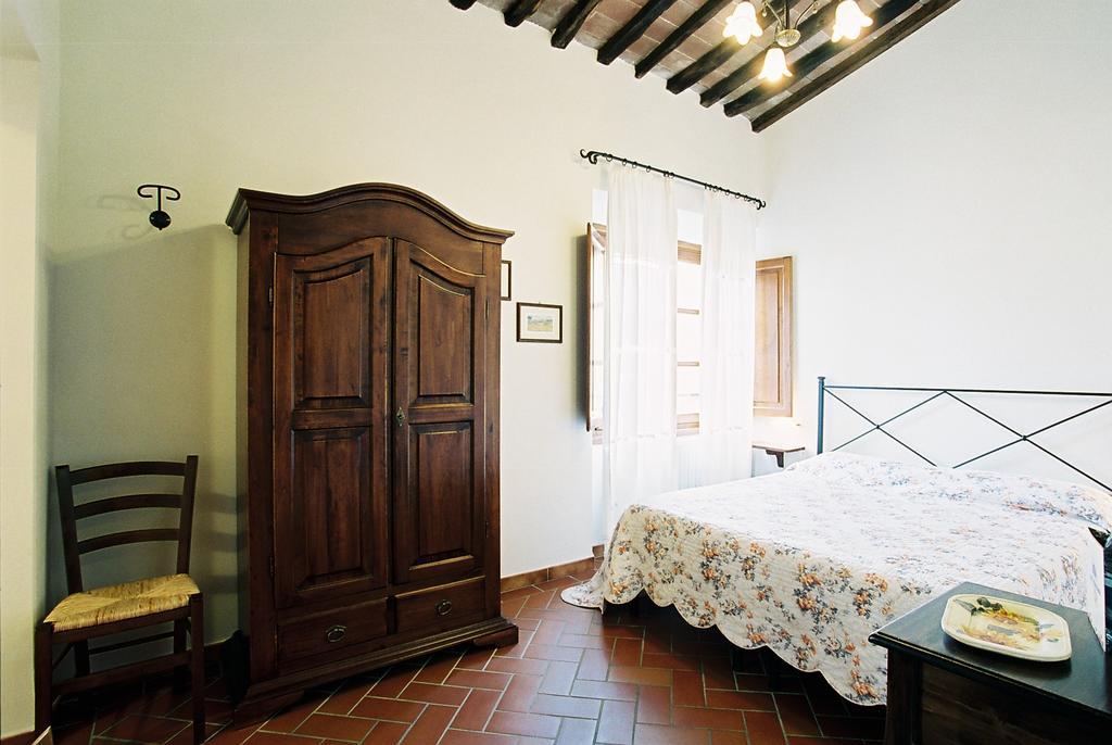 Camere Zimmer Rooms San Francesco Buti Εξωτερικό φωτογραφία