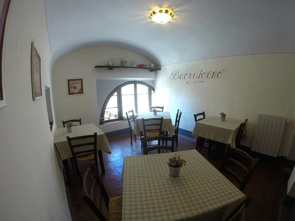 Camere Zimmer Rooms San Francesco Buti Εξωτερικό φωτογραφία